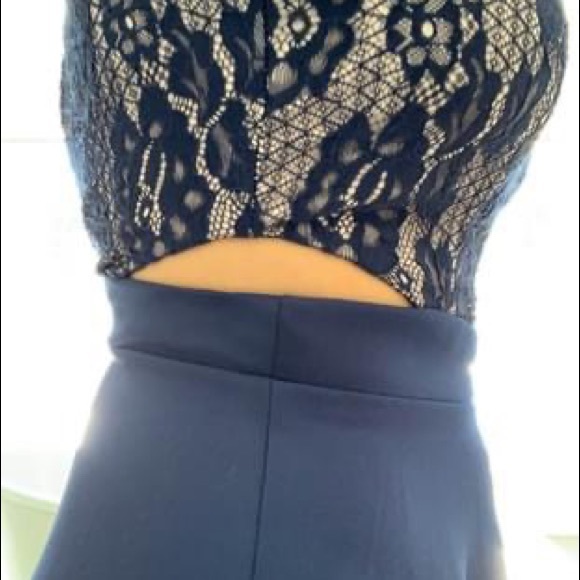 Speechless Dress - Picture 3 of 3